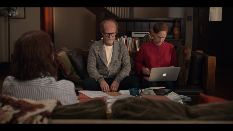 Apple MacBook Laptop Used by Laurie Metcalf as Phyllis Gardner in The Dropout S01E06 Iron Sisters (2022)