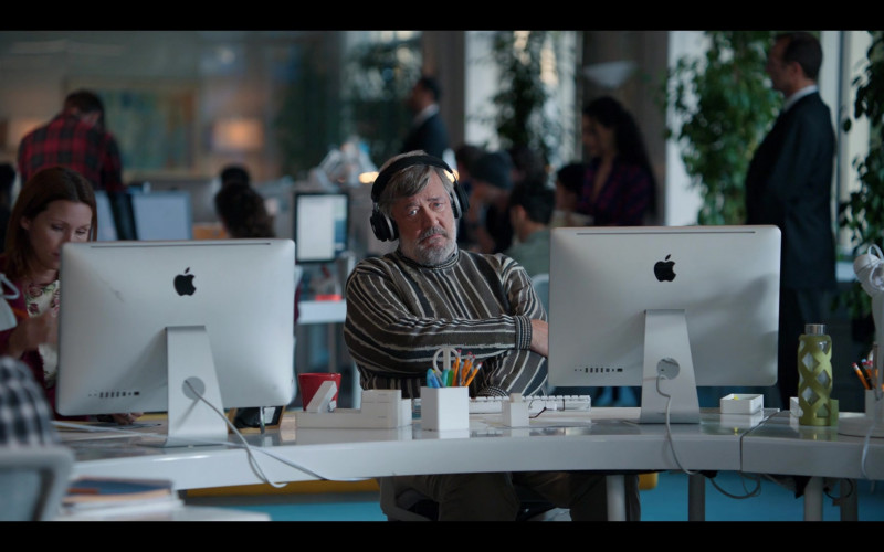 Apple iMac All-In-One Computers Used by Actors in The Dropout S01E05 Flower of Life (4)