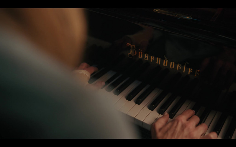 Bösendorfer Piano in Pieces of Her S01E08 (2022)