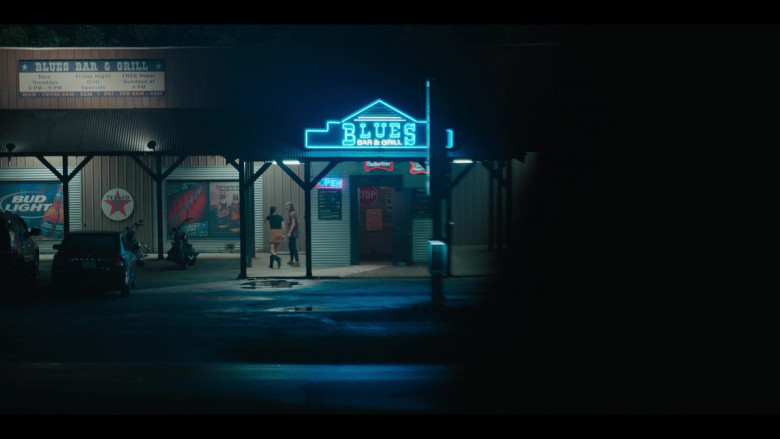 Bud Light, Texaco, Budweiser Signs in Pieces of Her S01E02 (2022)