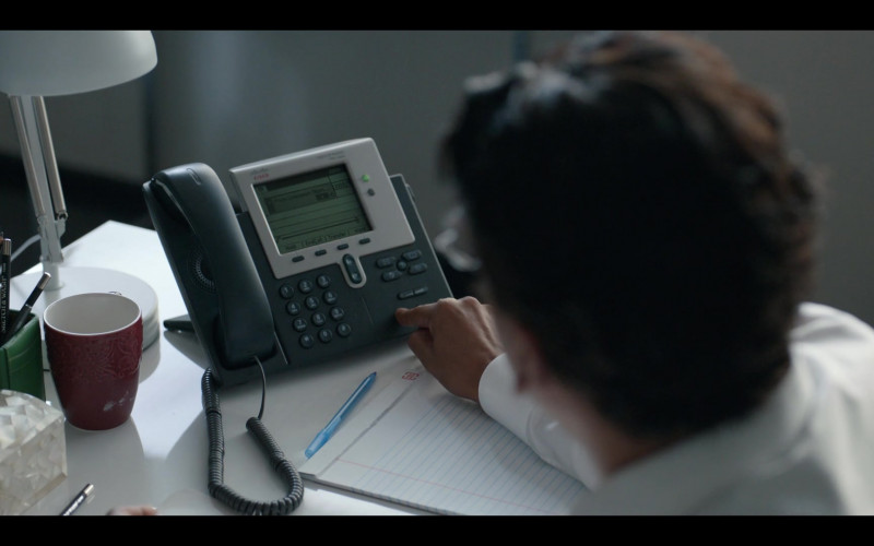 Cisco Phone in The Dropout S01E04 Old White Men (2022)