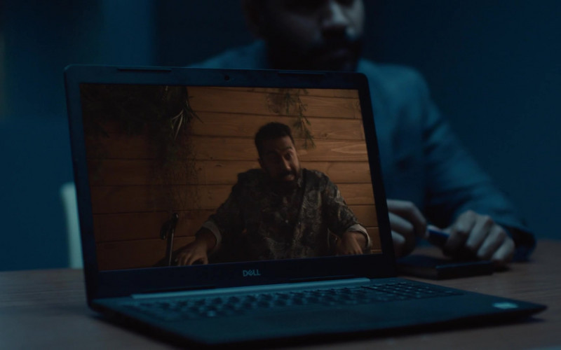 Dell Laptop in Coroner S04E07 True Crime (2022)