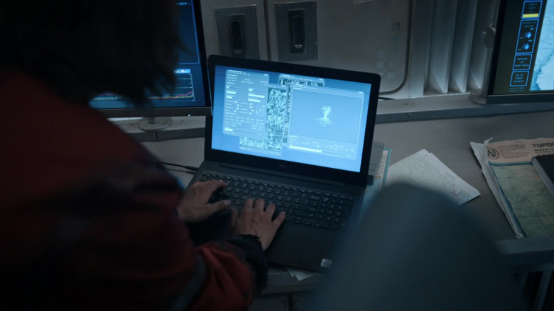 Dell Laptop in Snowpiercer S03E08 Setting Itself Right (1)