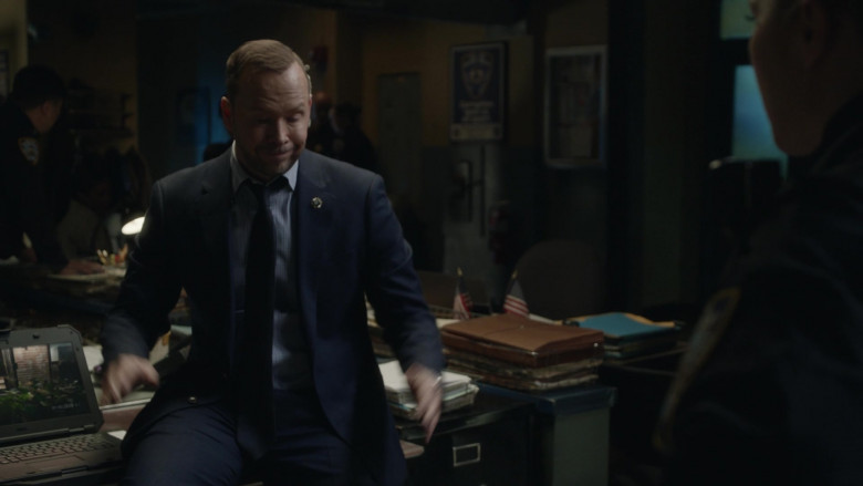 Dell Monitor in Blue Bloods S12E16 Guilt (2)