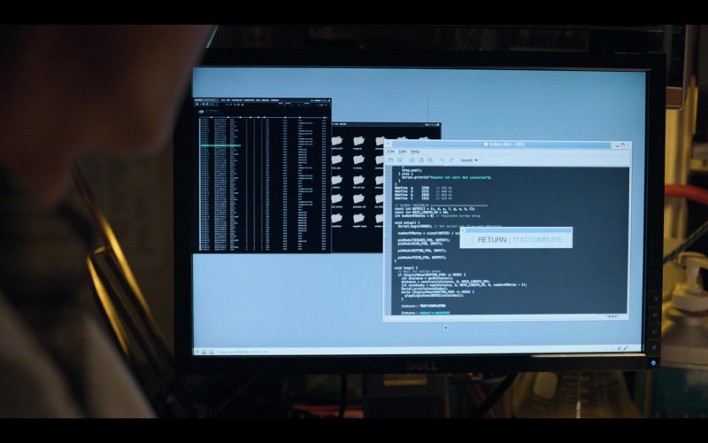 Dell Monitor in The Dropout S01E02 Satori (1)