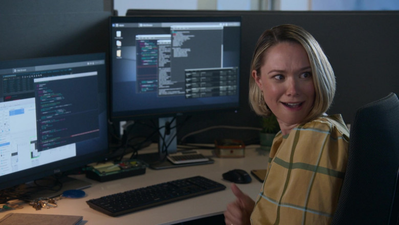 Dell Monitors in Good Trouble S04E03 Meet the New Boss (1)