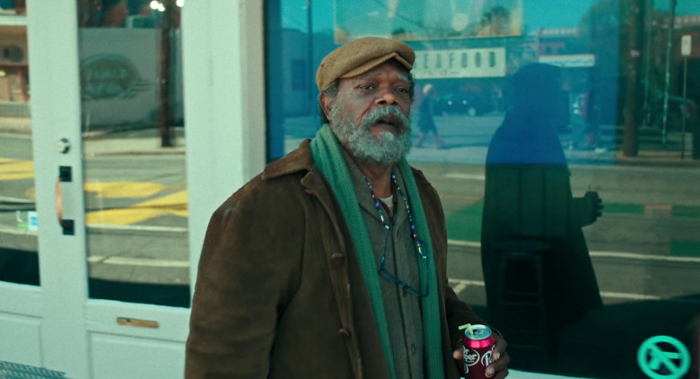 Dr Pepper Soda Enjoyed by Samuel L. Jackson in The Last Days of Ptolemy Grey S01E01 Absence of the Mind (2022)