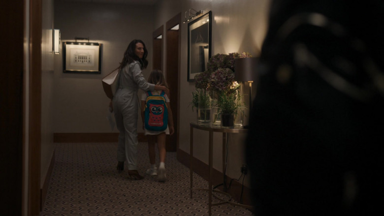 Head Girls Backpack in Killing Eve S04E05 Don't Get Attached (2)