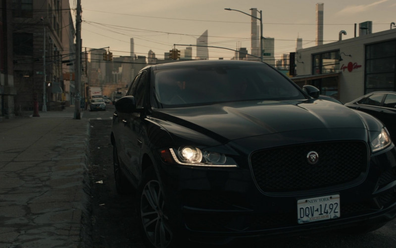 Jaguar F-PACE Car in The Equalizer S02E12 Somewhere Over the Hudson (2022)