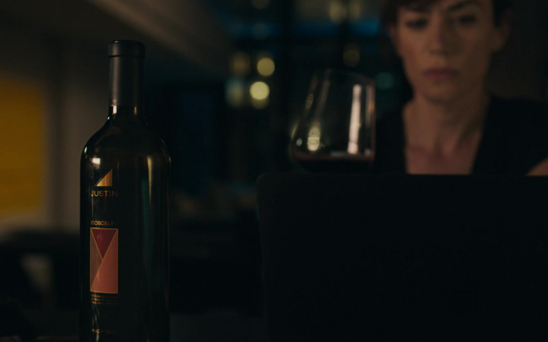 Justin Isosceles Wine Enjoyed by Maggie Siff as Wendy Rhoades in Billions S06E08 The Big Ugly (2022)