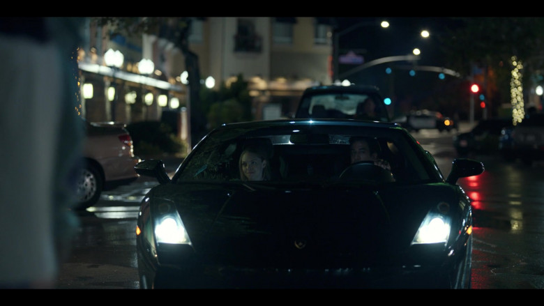 Lamborghini Sports Car in The Dropout S01E02 Satori (1)