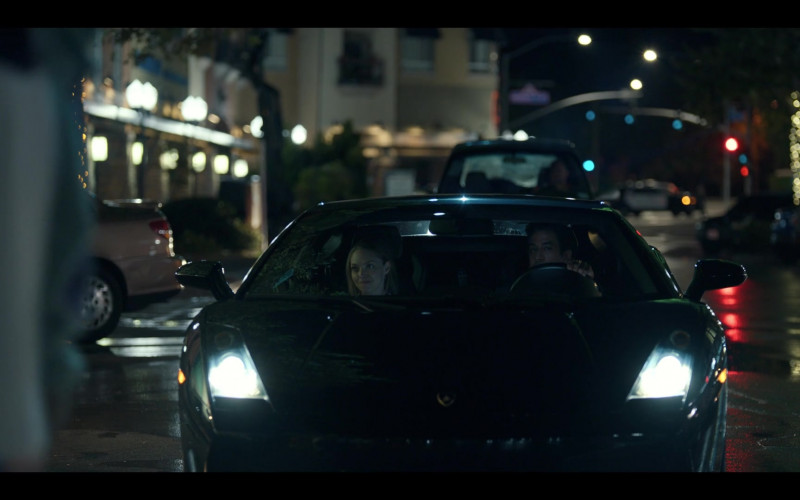 Lamborghini Sports Car in The Dropout S01E02 Satori (1)