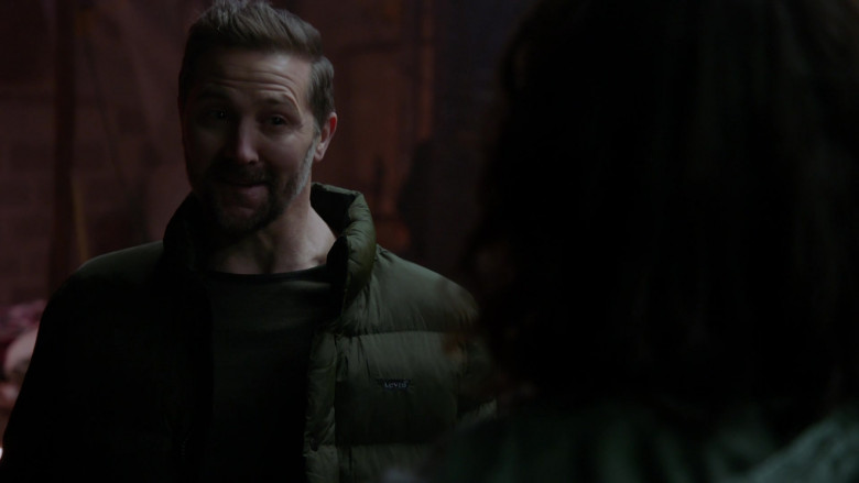 Levi’s Puffer Jacket in Chicago P.D. S09E14 Blood Relation (2022)