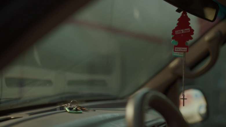 Little Trees Car Air Fresheners in The Girl from Plainville S01E01 Star-Crossed Lovers and Things Like That (2022)