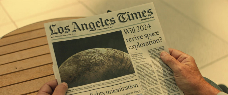 Los Angeles Times Newspaper in Star Trek Picard S02E04 Watcher (2022)