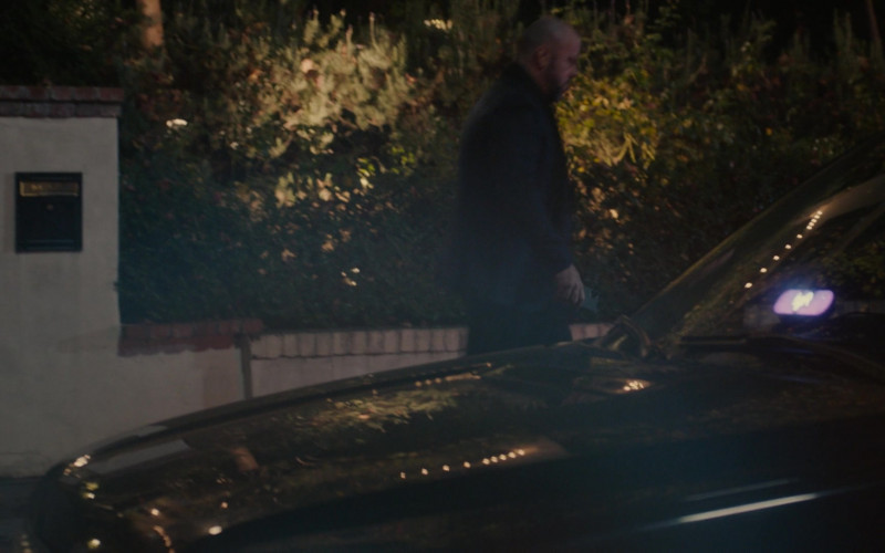 Lyft Taxi Car in This Is Us S06E09 The Hill (2022)