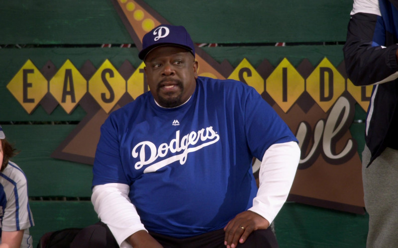 Majestic Athletic LA Dodgers T-Shirt of Cedric the Entertainer as Calvin in The Neighborhood S04E14 Welcome to the Big Little L