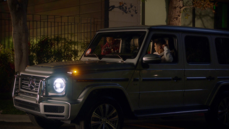 Mercedes-Benz G-class Car in Grown-ish S04E15 Can't Let You Go (2)