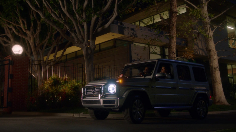 Mercedes-Benz G-class Car in Grown-ish S04E15 Can't Let You Go (3)