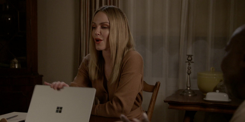 Microsoft Surface Laptop Computer In All American S04E09 