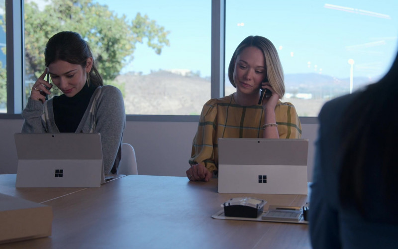 Microsoft Surface Tablets in Good Trouble S04E03 Meet the New Boss (1)
