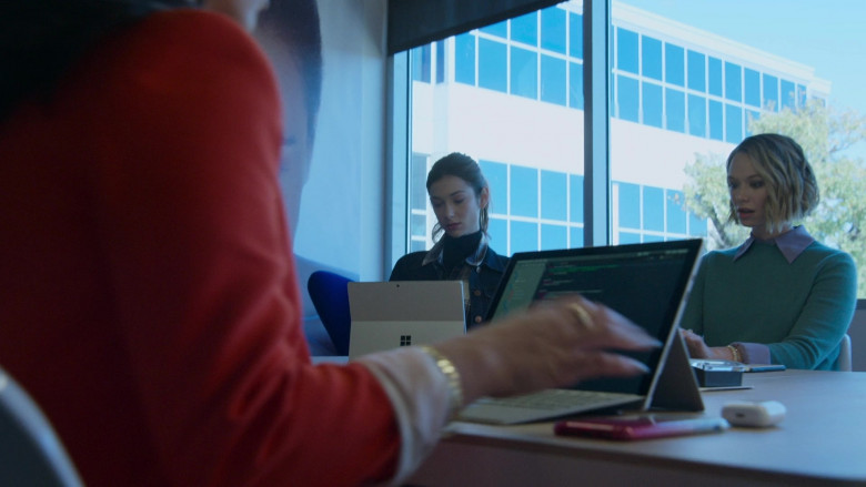 Microsoft Surface Tablets in Good Trouble S04E04 It's Lonely Out in Space (2)