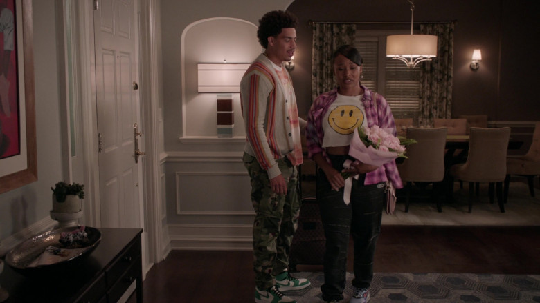 Nike AJ 1 Sneakers Worn by Marcus Scribner as Andre Johnson, Jr. in Black-ish S08E09 And the Winner Is…