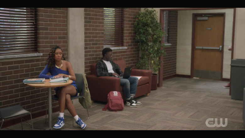 Nike Air Jordan 1 Sneakers of Netta Walker as Keisha McCalla in All American Homecoming S01E02 Under Pressure (2)