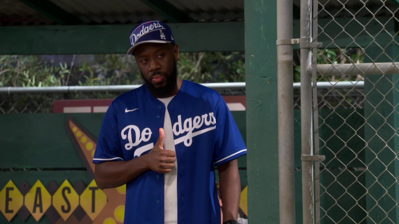Nike Dodgers Top of Sheaun McKinney as Malcolm in The Neighborhood S04E14 Welcome to the Big Little Leagues (2022)