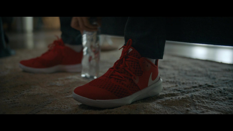 Nike Red Sneakers of Joseph Gordon-Levitt as Travis Kalanick in Super Pumped The Battle for Uber S01E03 War (2)