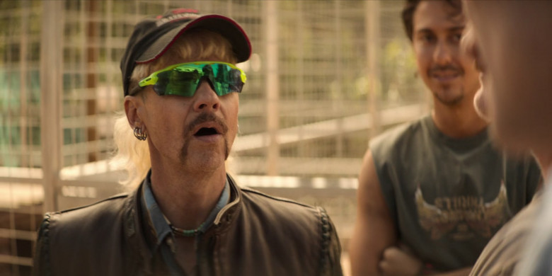 Oakley Radar EV Path Sunglasses of John Cameron Mitchell as Joe Exotic in Joe vs. Carole S01E05 The Tiger King (2022)