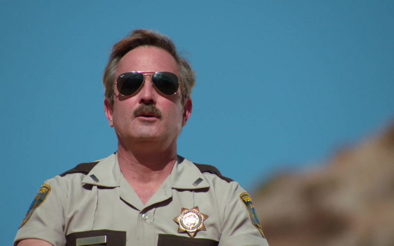 Ray-Ban Men's Sunglasses Worn by Actor Thomas Lennon as Lieutenant Jim Dangle in Reno 911! S08E11 The Hills Have Owls (4)