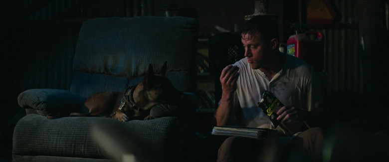 Smartfood Popcorn Enjoyed by Channing Tatum as Jackson Briggs in Dog 2022 Movie (3)