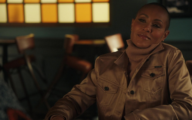 Tom Ford Jacket For Women in The Equalizer S02E10 Legacy (2022)