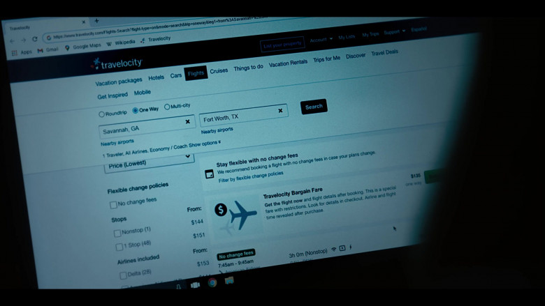 Travelocity.com online travel agency website in Pieces of Her S01E03 (2)