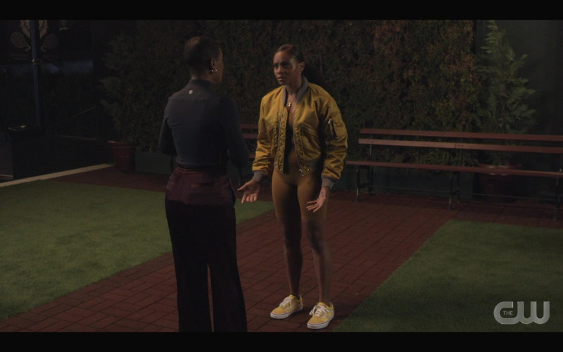 Vans Yellow Sneakers of Geffri Maya as Simone Hicks in All American Homecoming S01E02 Under Pressure (2022)