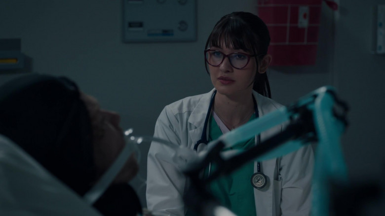 3M Littmann Stethoscope in The Resident S05E19 All We Have Is Now (1)