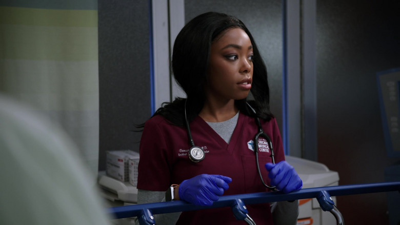 3M Littmann Stethoscopes in Chicago Med S07E17 If You Love Someone, Set Them Free (1)