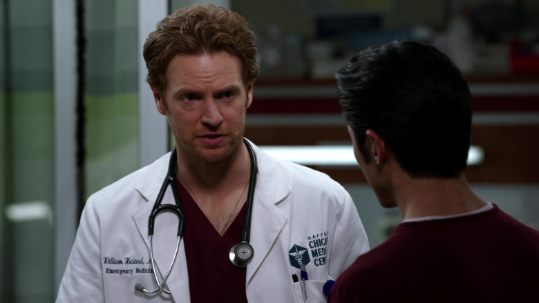 3M Littmann Stethoscopes in Chicago Med S07E18 Judge Not, for You Will Be Judged (3)