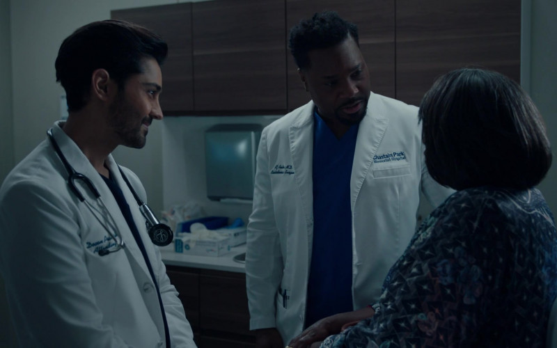 3M Littmann Stethoscopes in The Resident S05E18 Ride or Die (1)