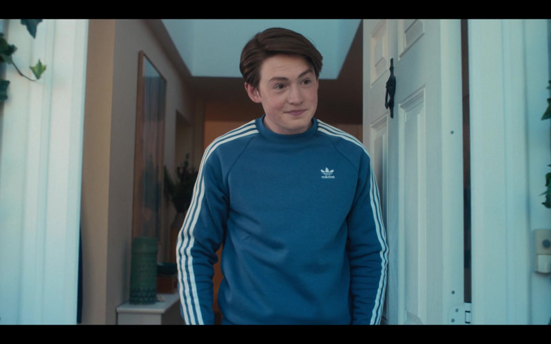 Adidas Blue Sweatshirt of Kit Connor as Nick Nelson in Heartstopper S01E02 Crush (1)