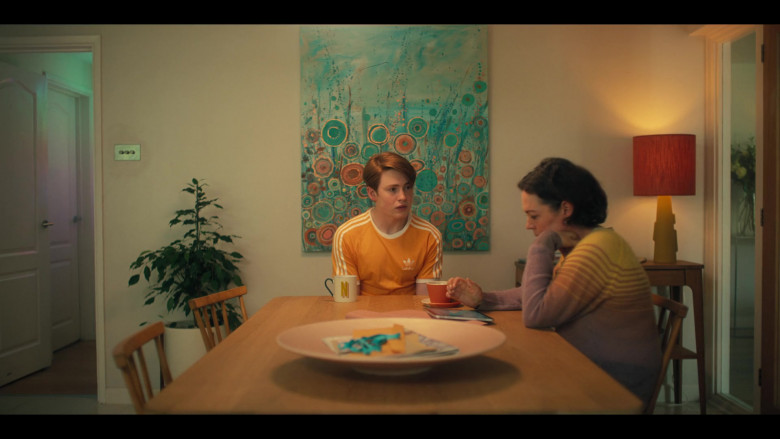 Adidas Orange T-Shirt of Kit Connor as Nick Nelson in Heartstopper S01E08 Boyfriend (5)
