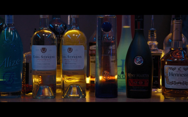Alizé Liqueur, Earl Stevens Wines, Ciroc Vodka, Remy Martin VSOP, Hennessy Versy Special Cognac in Woke S02E05 (1)
