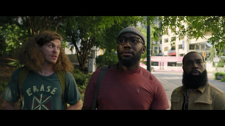 AllSaints Men’s T-Shirt of Lamorne Morris as Keef Knight in Woke S02E01 A Knight in the Park (2022)