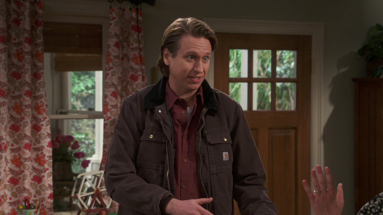 Carhartt Men's Jacket Worn by Pete Holmes as Tom Smallwood in How We Roll S01E02 The Sponsor (1)