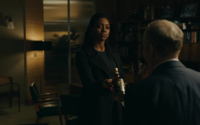 Chivas Regal 25 Year Old Blended Scotch Whisky in Billions S06E11 Succession (1)