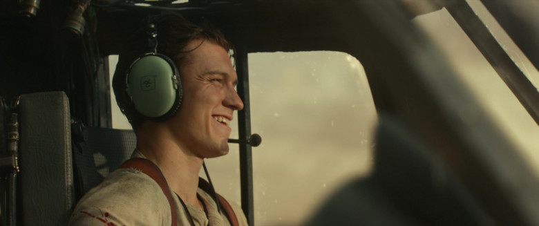 David Clark Aviation Headset of Tom Holland as Nathan Drake in Uncharted 2022 Movie (2)