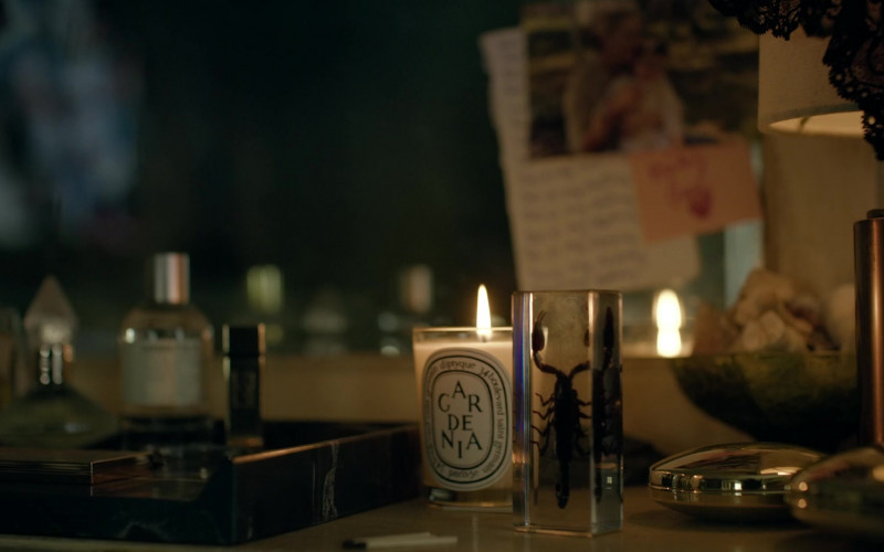 Diptyque Paris Gardenia Candles in Swimming With Sharks S01E03 Chapter Three (2)