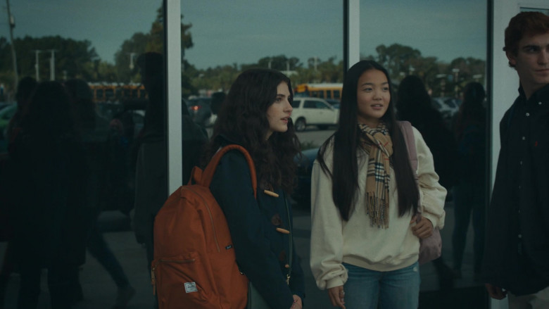 Herschel Backpack in The Girl from Plainville S01E04 Can’t Fight This Feeling (2022)