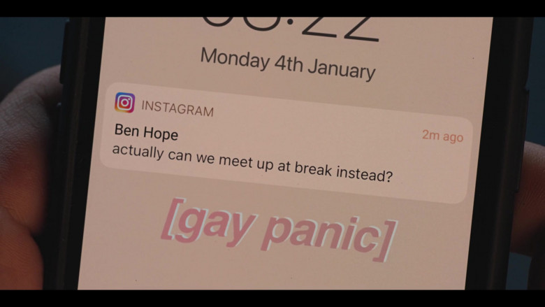 Instagram Social Network in Heartstopper S01E01 Meet (2022)